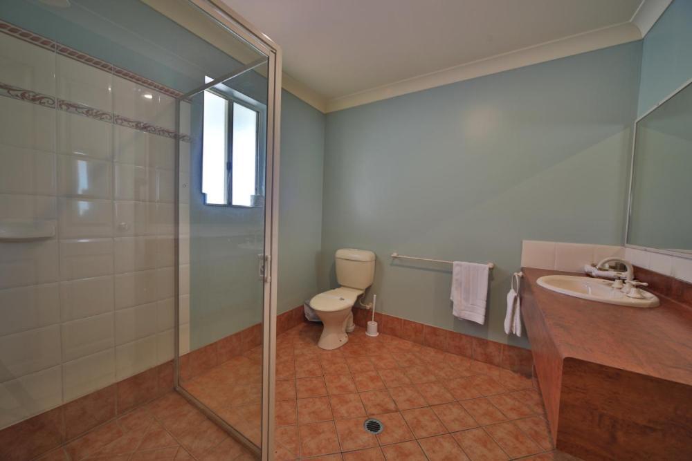 Emerald Explorers Inn Εξωτερικό φωτογραφία
