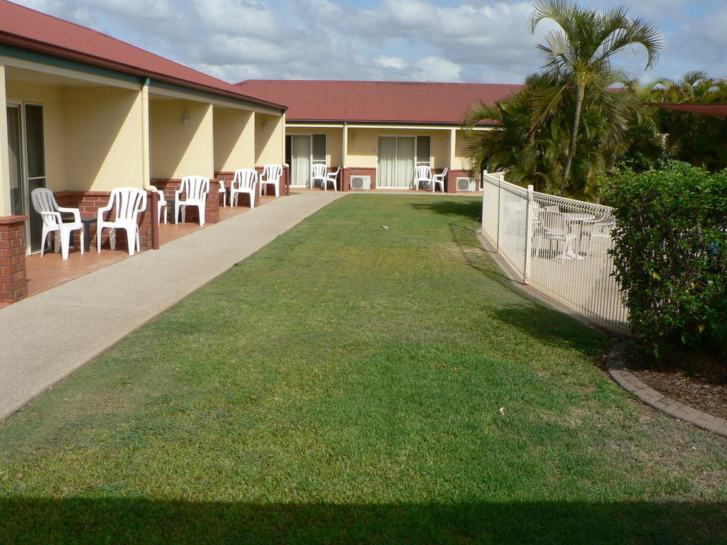 Emerald Explorers Inn Εξωτερικό φωτογραφία
